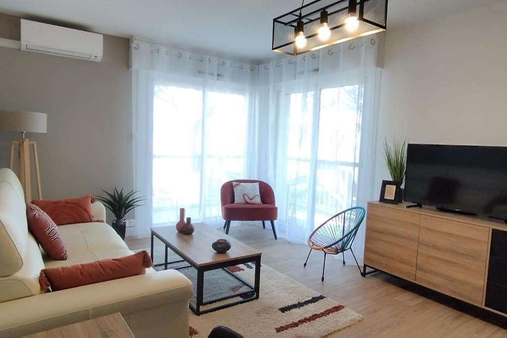 Les Geraniums, Bel Appartement Renove, Proche Plage Et Commerces La Seyne-sur-Mer Eksteriør billede